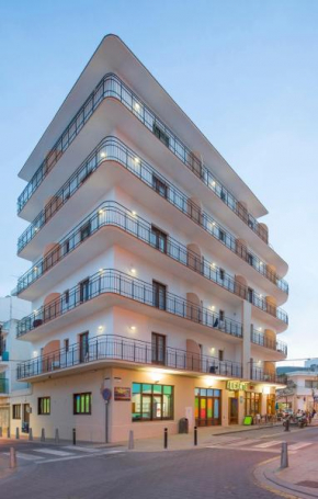  Hostal Alicante  Сан-Антонио-Абад
